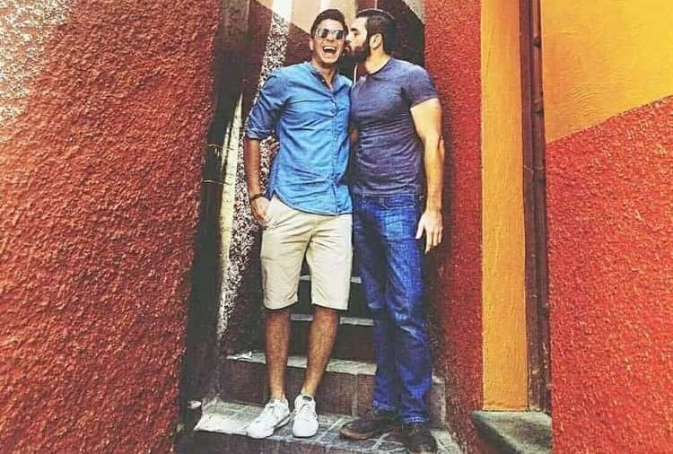 Día de las madres en viñedos de Querétaro ambiente lgbt gay Tour 10 de mayo lgbt, tour día de las madres lgbt, día de las madres en los viñedos de Querétaro lgbt, cata de vino 10 de mayo