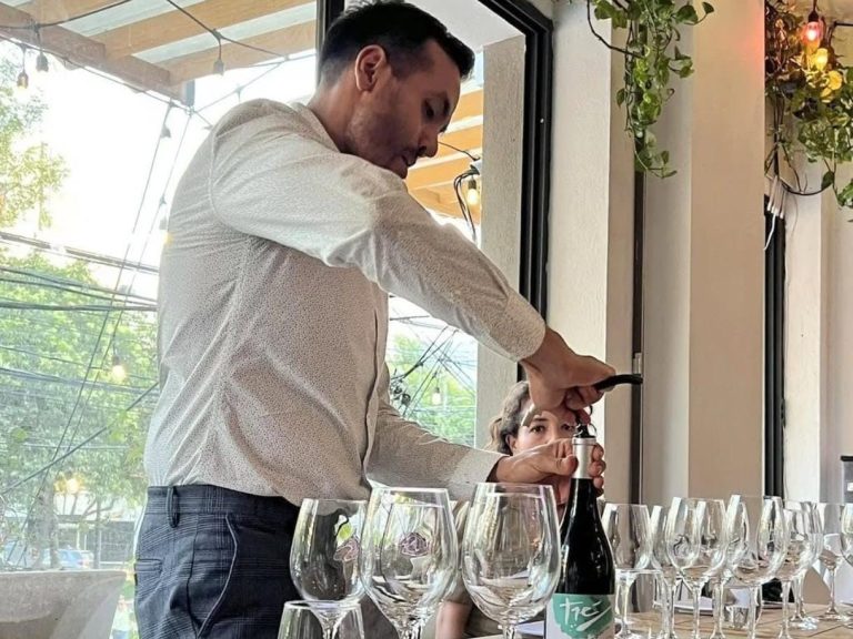 Cata de vinos gay Ciudad de México, Cata de vinos lgbt Ciudad de México, Cata de vinos gay CDMX, Cata de vinos lgbt CDMX.