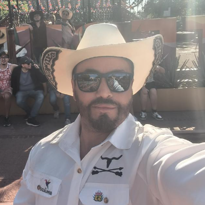 Coordinador lgbt Ciudad de México, Coordinador gay Ciudad de México, Coordinador gay, coordinador lgbt, guía de turista gay, guía de turista lgbt, guía de turista lgbt Ciudad de México